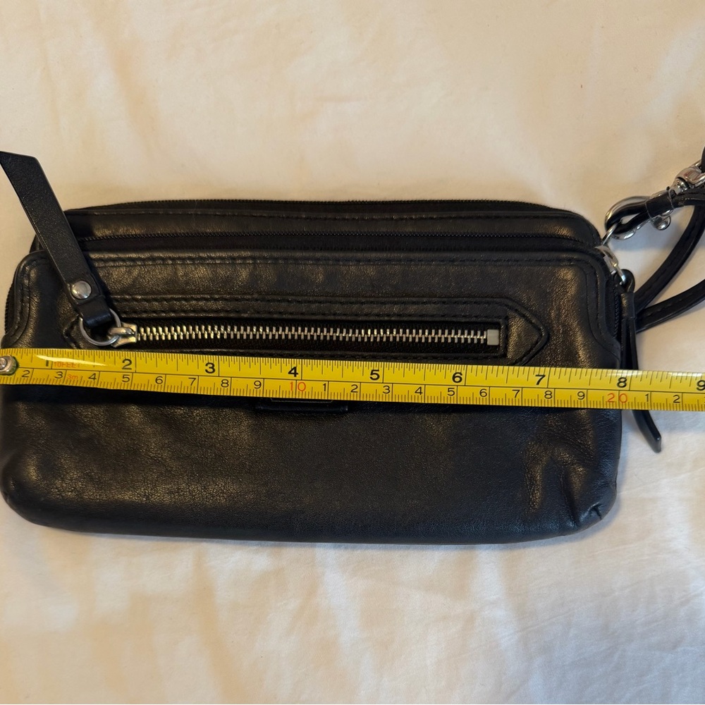 Coach Black Leather Shoulder Bag 
Size: OS - Picture 5 of 7
